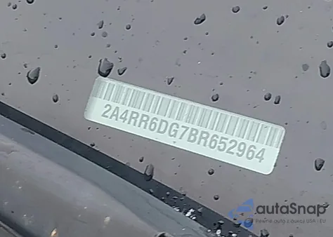 2011 Chrysler Town & Country Limited из США, поврежденный, VIN 2A4RR6DG7BR652964